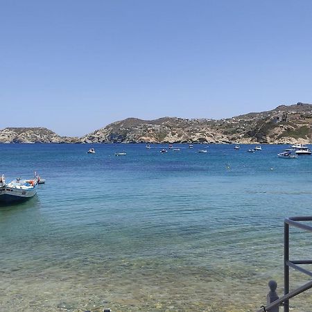 Komissa΄S Beach House Agia Pelagia  Bagian luar foto