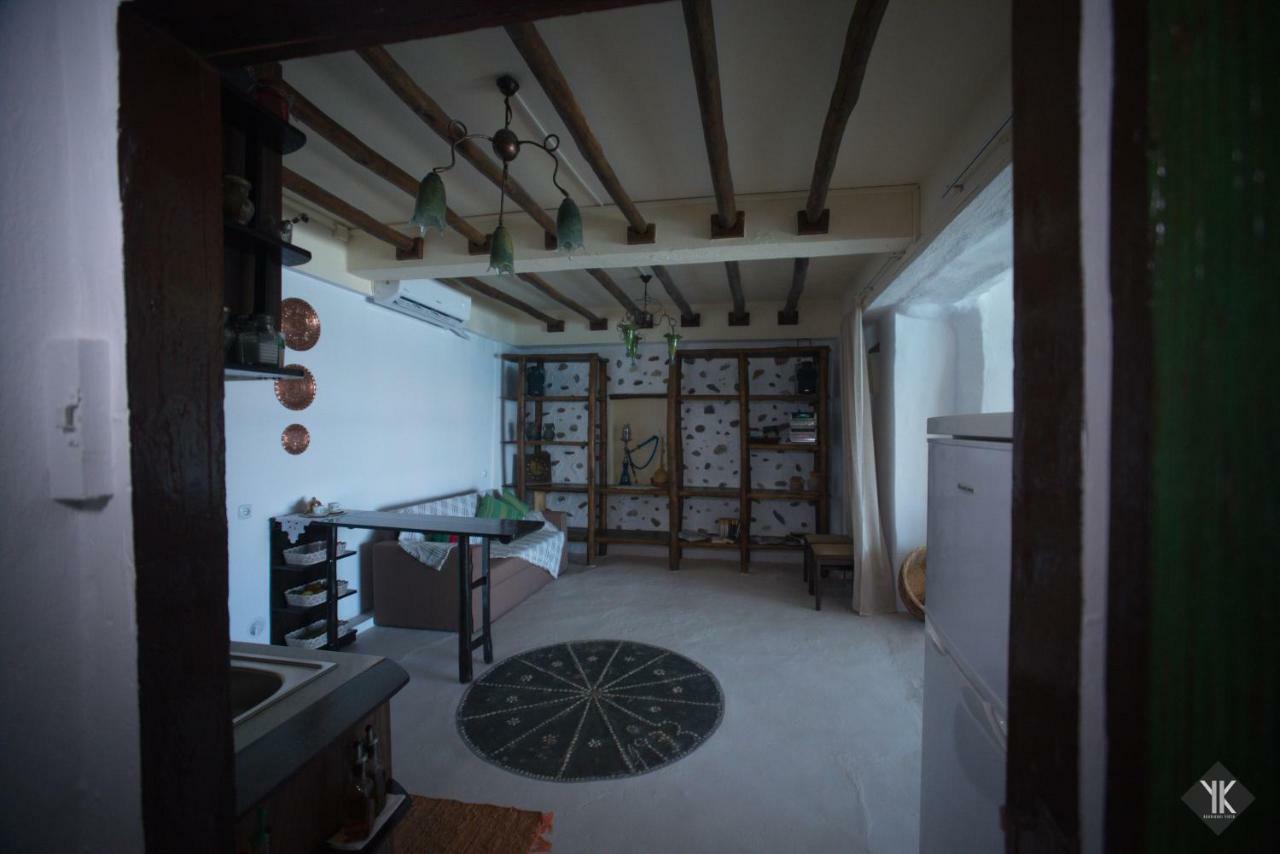 Komissa΄S Beach House Agia Pelagia  Bagian luar foto