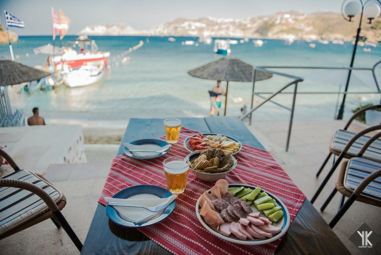 Komissa΄S Beach House Agia Pelagia  Bagian luar foto